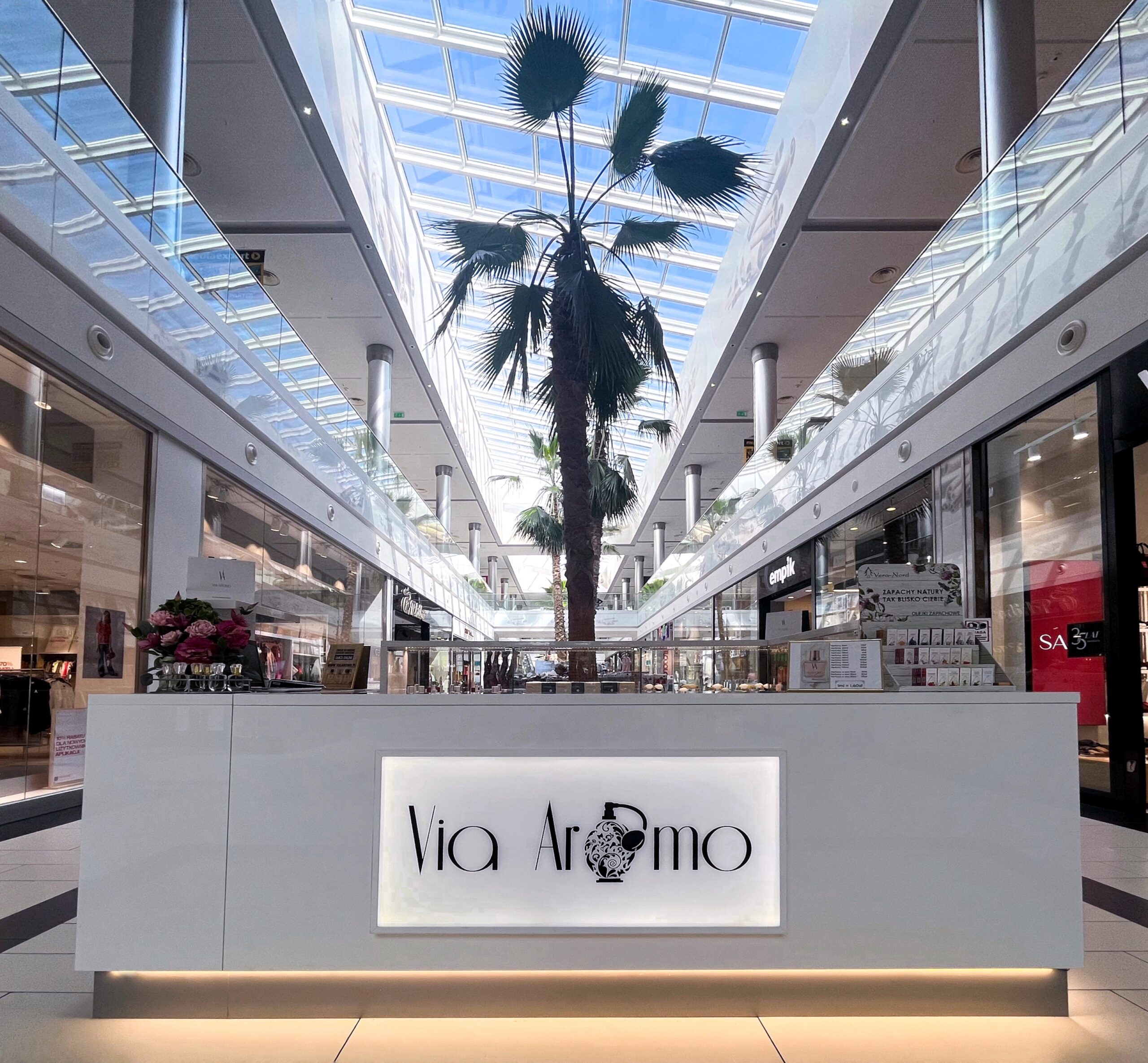 Wyspa Via Aromo w galerii handlowej Toruń Plaza